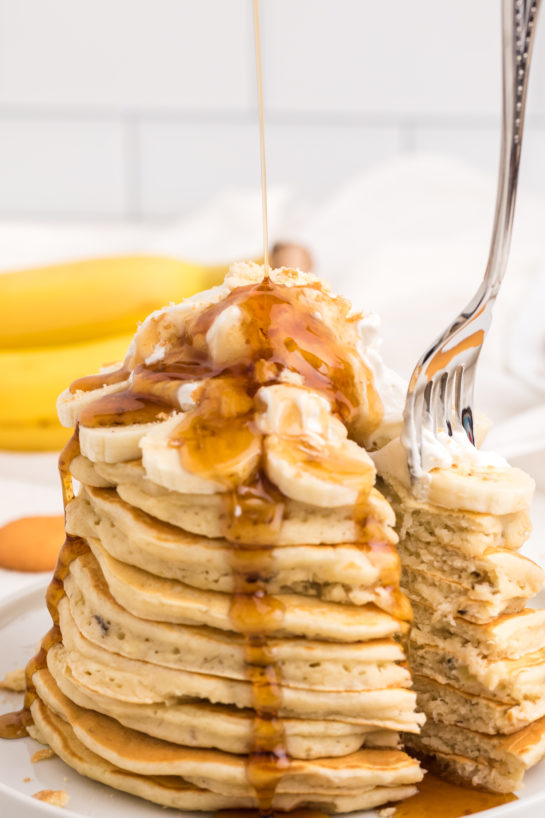 Banana Pudding Pancakes are flavorful enough you don't even need the syrup! They are a quick and easy breakfast or brunch recipe you will love!