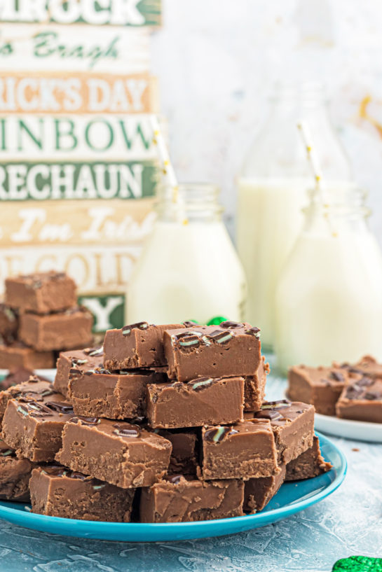 An easy recipe for Andes Mint Fudge! Rich, mint chocolate flavored Andes fudge will quickly become one of your favorite fudge recipes!