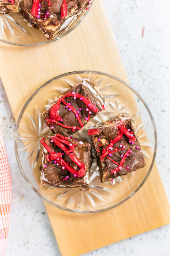 Overheard shot of Best Valentine's Day Rocky Road recipe is a simple, no-bake 5 ingredient dessert and requires mostly ingredients you have in your pantry! It doesn’t get any yummier than this.