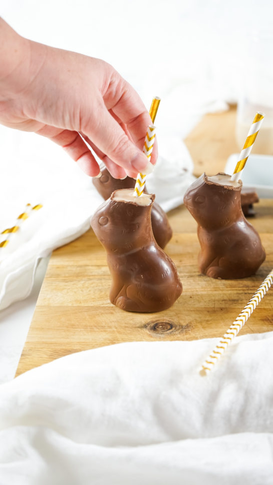 Photo of placing the straws for the Bailey’s Chocolate Bunny Cocktail recipe ready to be served for a party 