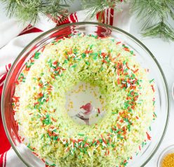 Overheard shot of the finished Rice Krispies Treats Wreath Cake recipe