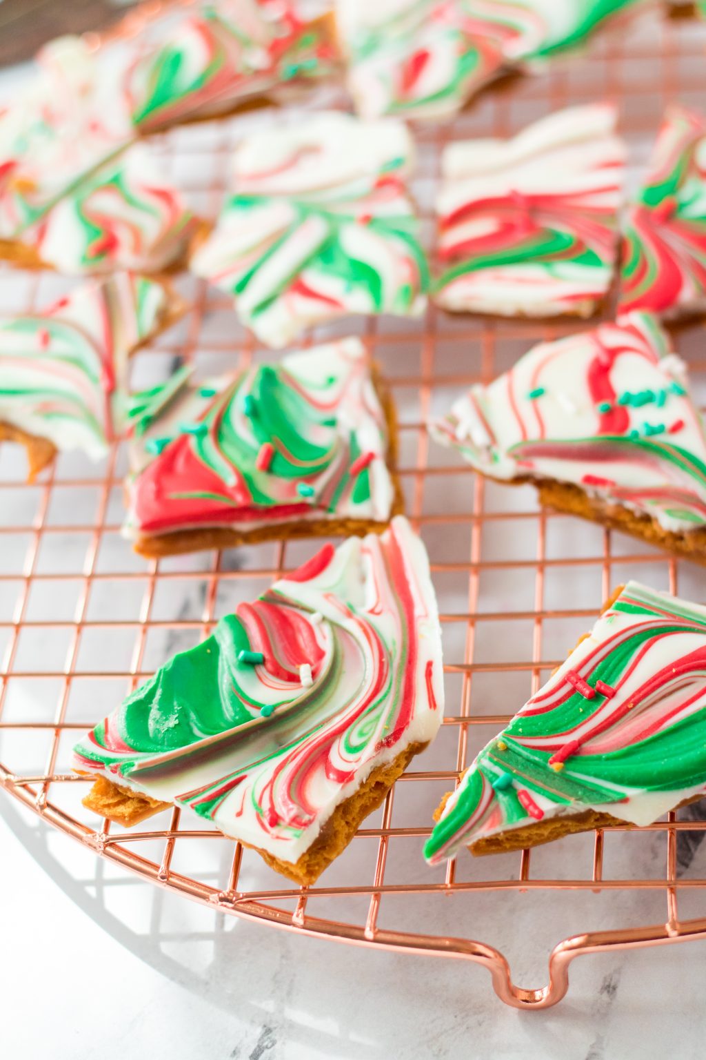 Christmas Ritz Cracker Candy  Wishes and Dishes