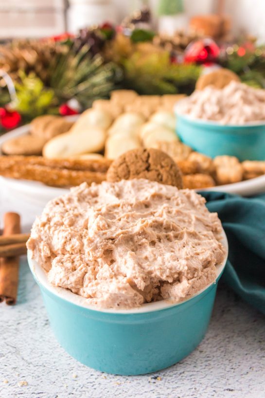 Simple Cinnamon Roll Dip recipe for Christmas or holiday dessert